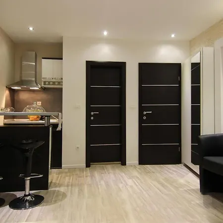 Livaja Appartement *