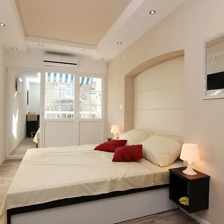 Appartement Livaja *